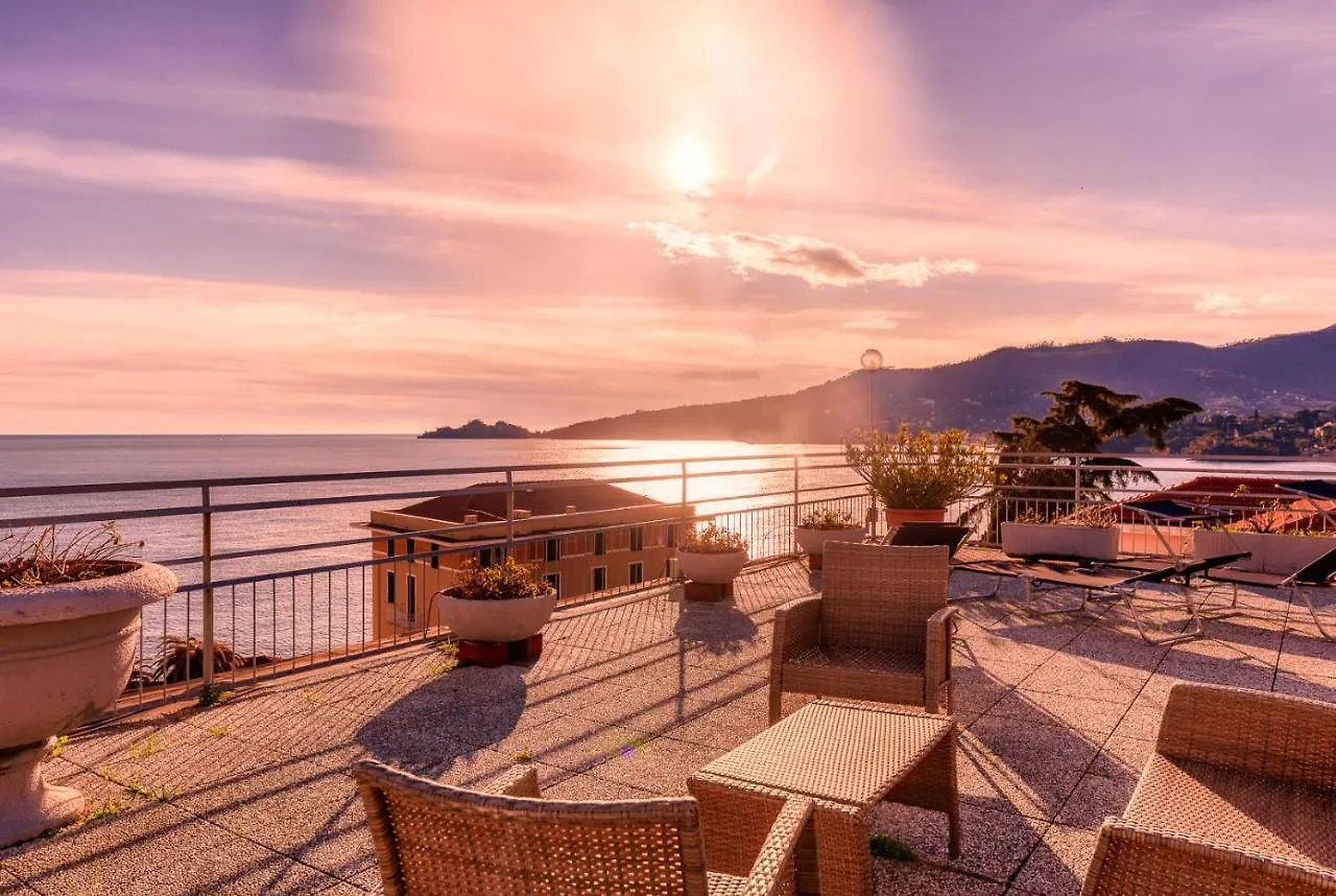 Apartment Casaviva - Casa Primavera A Rapallo Con Terrazza Vista Mare Esclusiva Italy